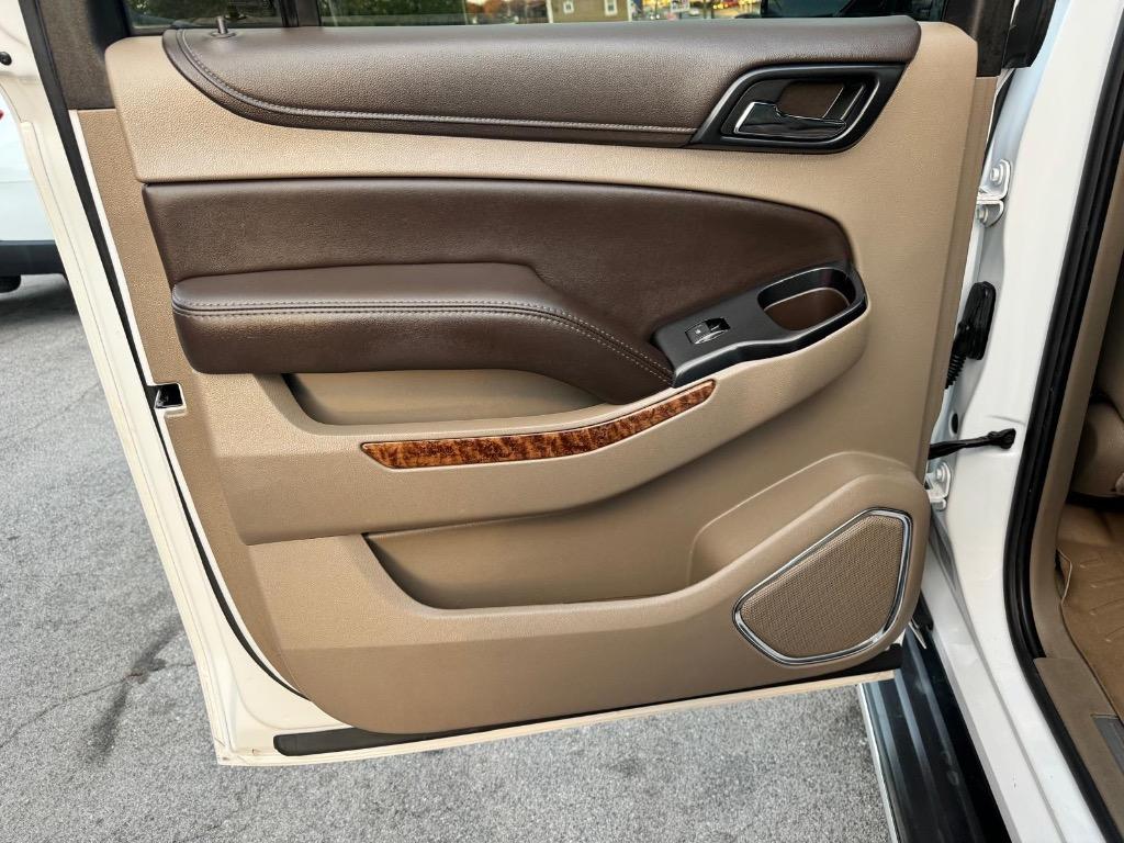 2017 Chevrolet Suburban 1500 Premier photo