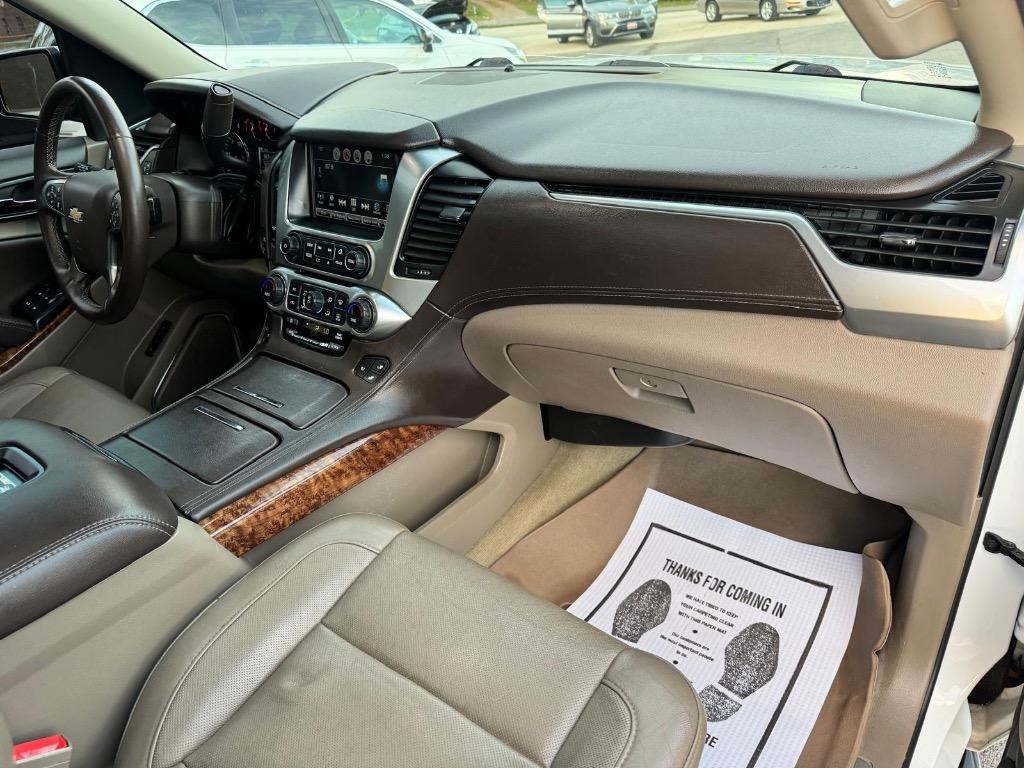 2017 Chevrolet Suburban 1500 Premier photo