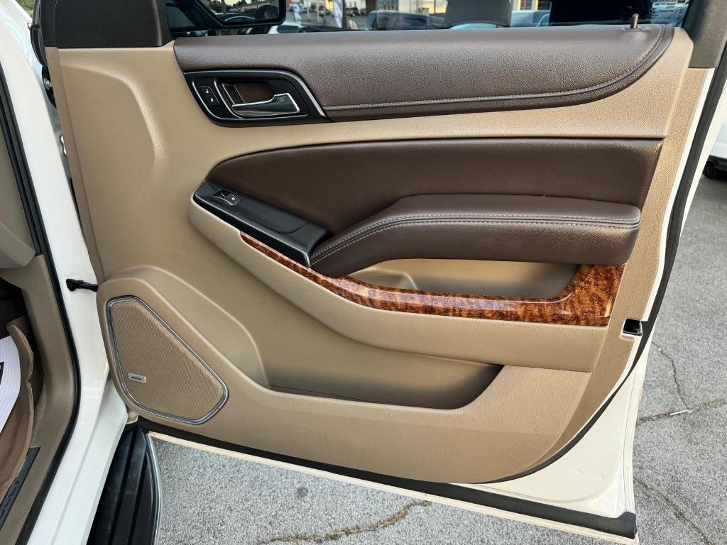 2017 Chevrolet Suburban 1500 Premier photo