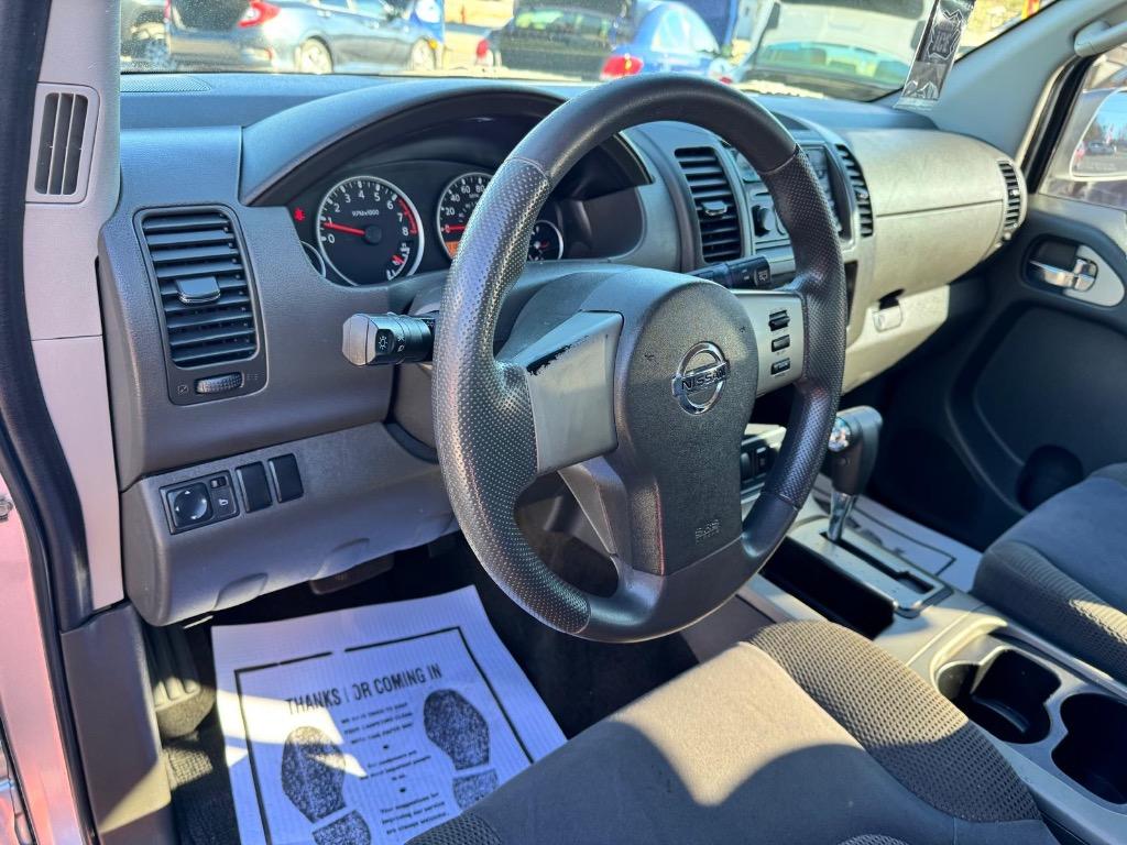 2007 Nissan Pathfinder S photo
