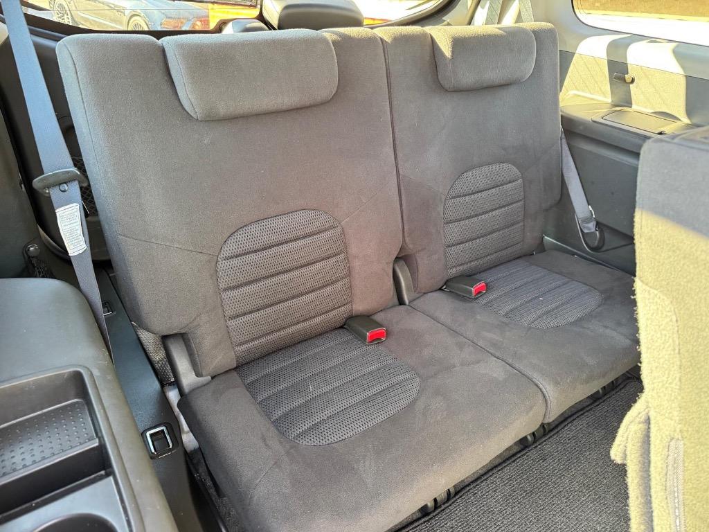 2007 Nissan Pathfinder S photo