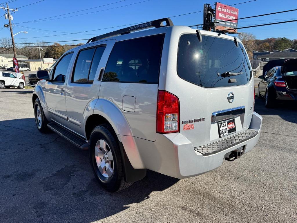 2007 Nissan Pathfinder S photo
