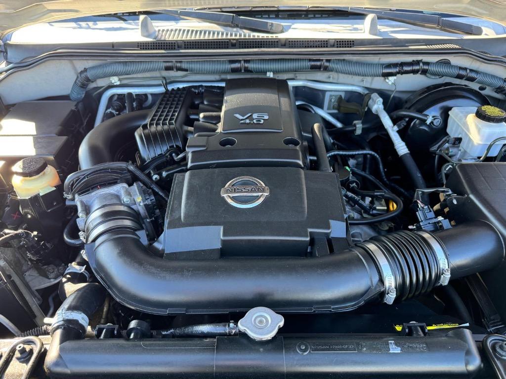 2007 Nissan Pathfinder S photo
