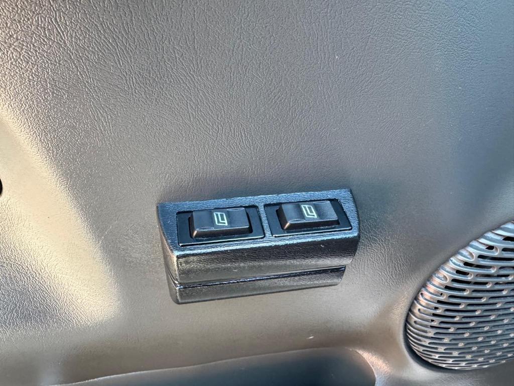 2006 GMC Sierra 1500 Work Truck photo