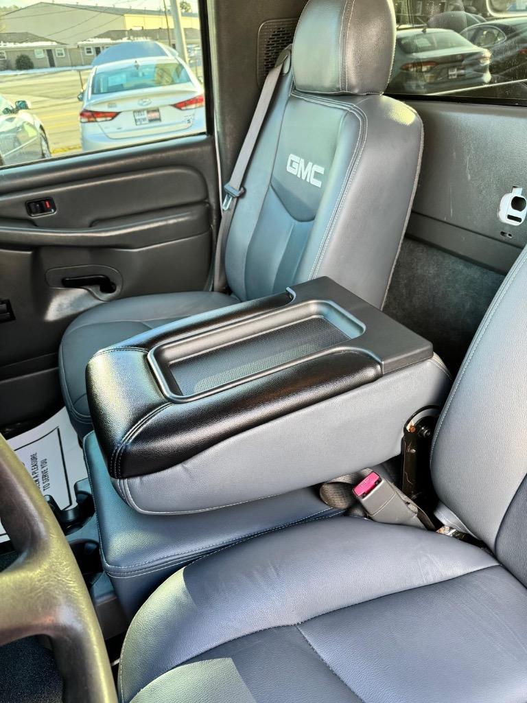 2006 GMC Sierra 1500 Work Truck photo