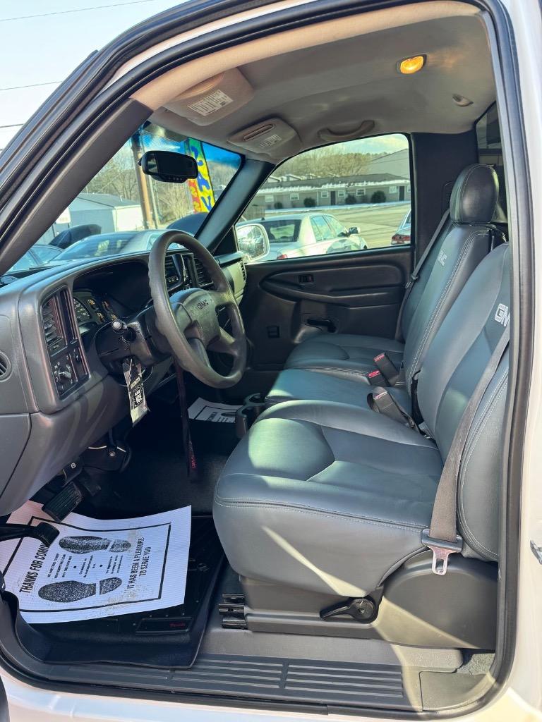 2006 GMC Sierra 1500 Work Truck photo