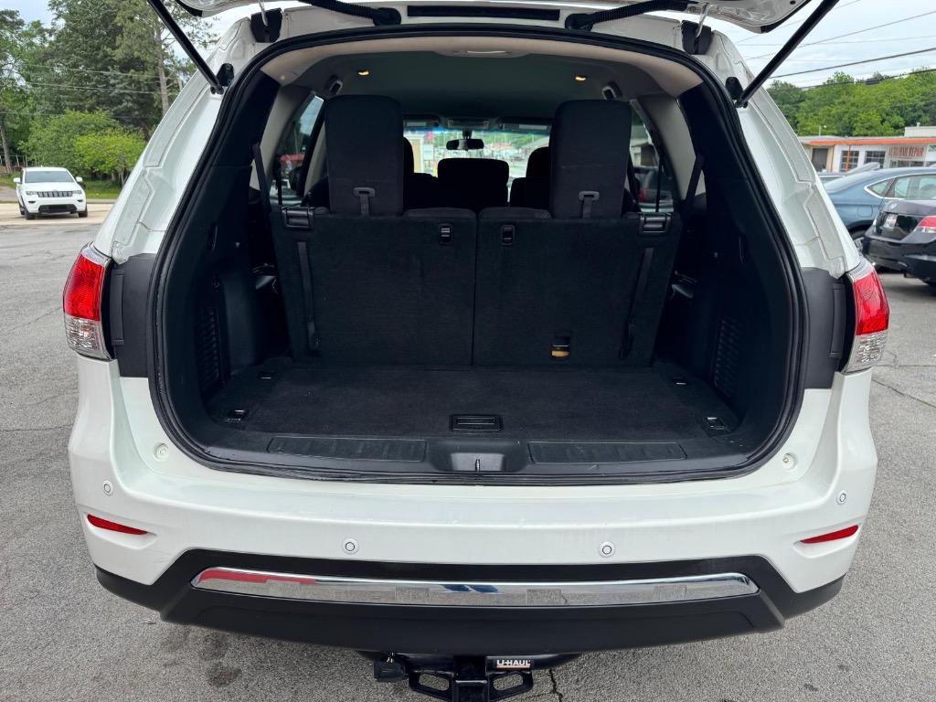 2014 Nissan Pathfinder S photo
