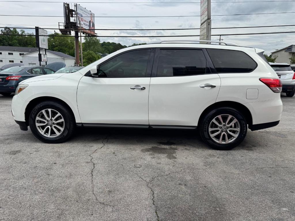 2014 Nissan Pathfinder S photo