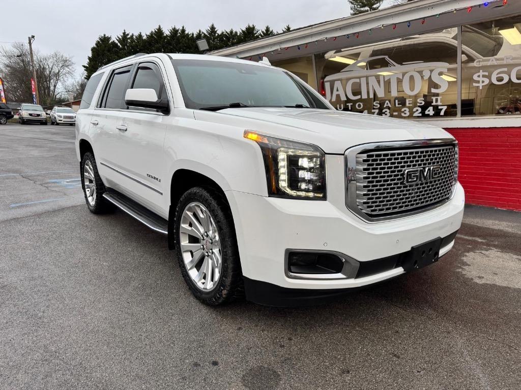 2016 GMC Yukon Denali photo