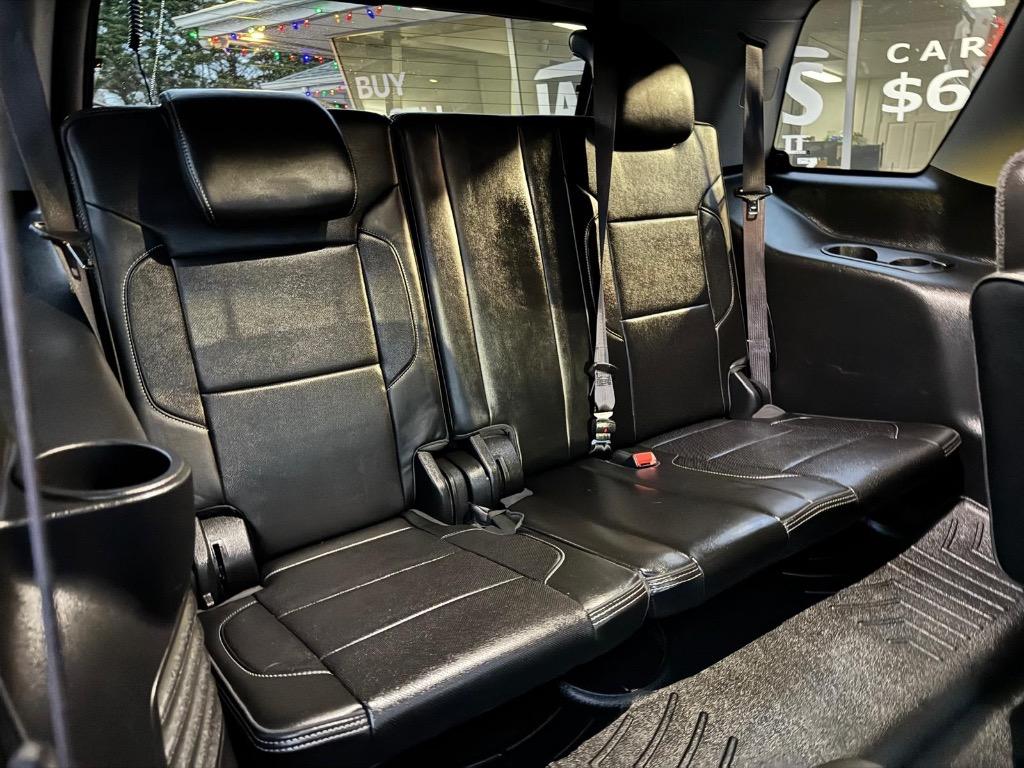 2016 GMC Yukon Denali photo