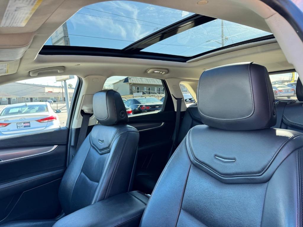 2018 Cadillac XT5 Premium Luxury photo