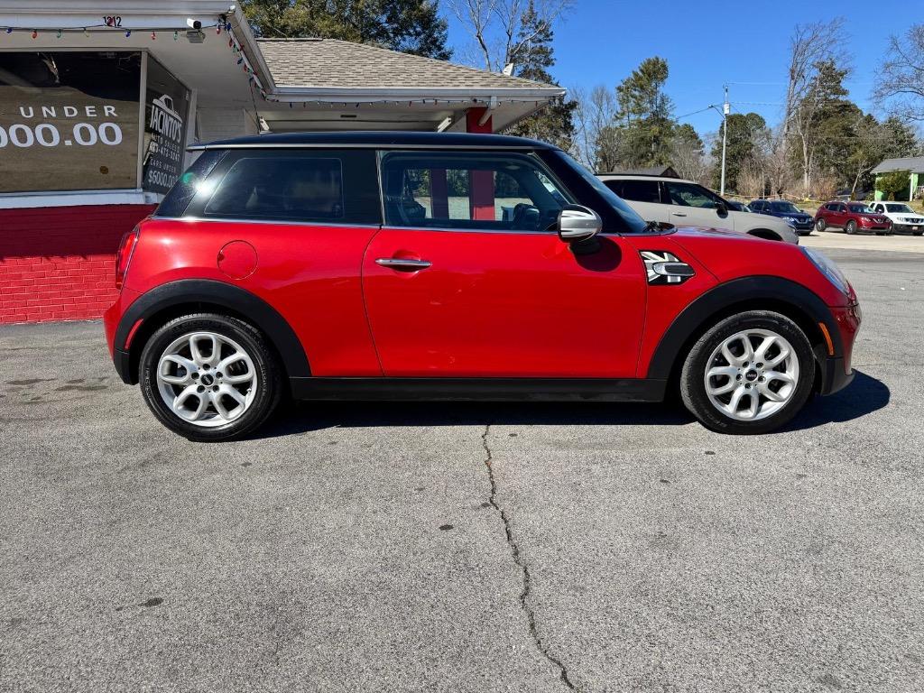 2015 MINI Cooper photo