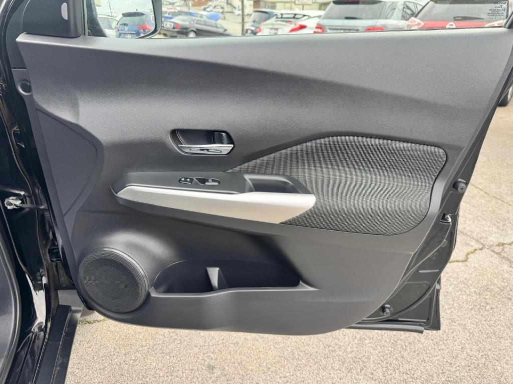 2020 Nissan Kicks SV photo