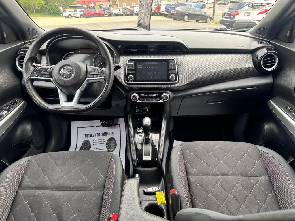 2020 Nissan Kicks SV photo