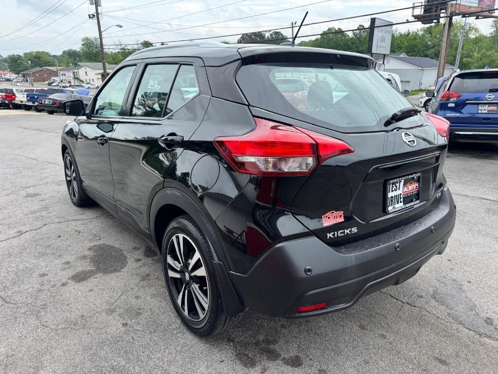 2020 Nissan Kicks SV photo