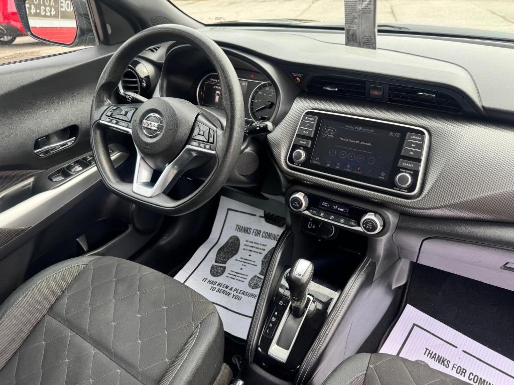 2020 Nissan Kicks SV photo