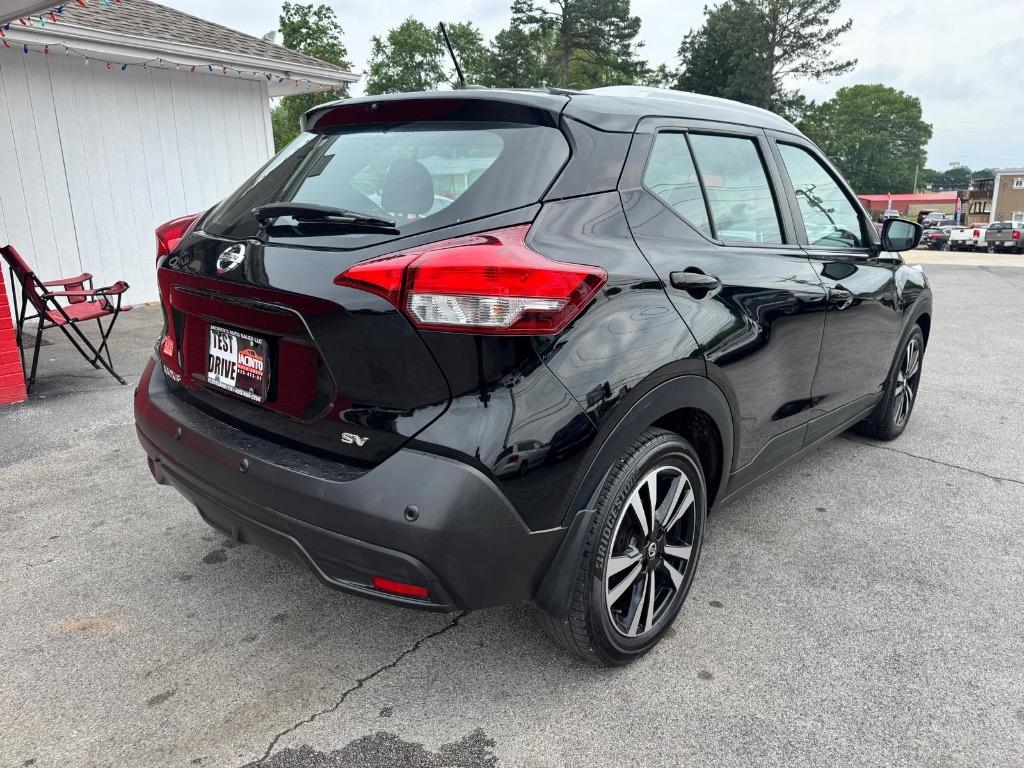 2020 Nissan Kicks SV photo