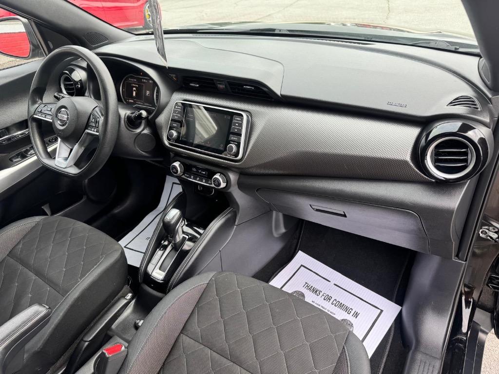 2020 Nissan Kicks SV photo