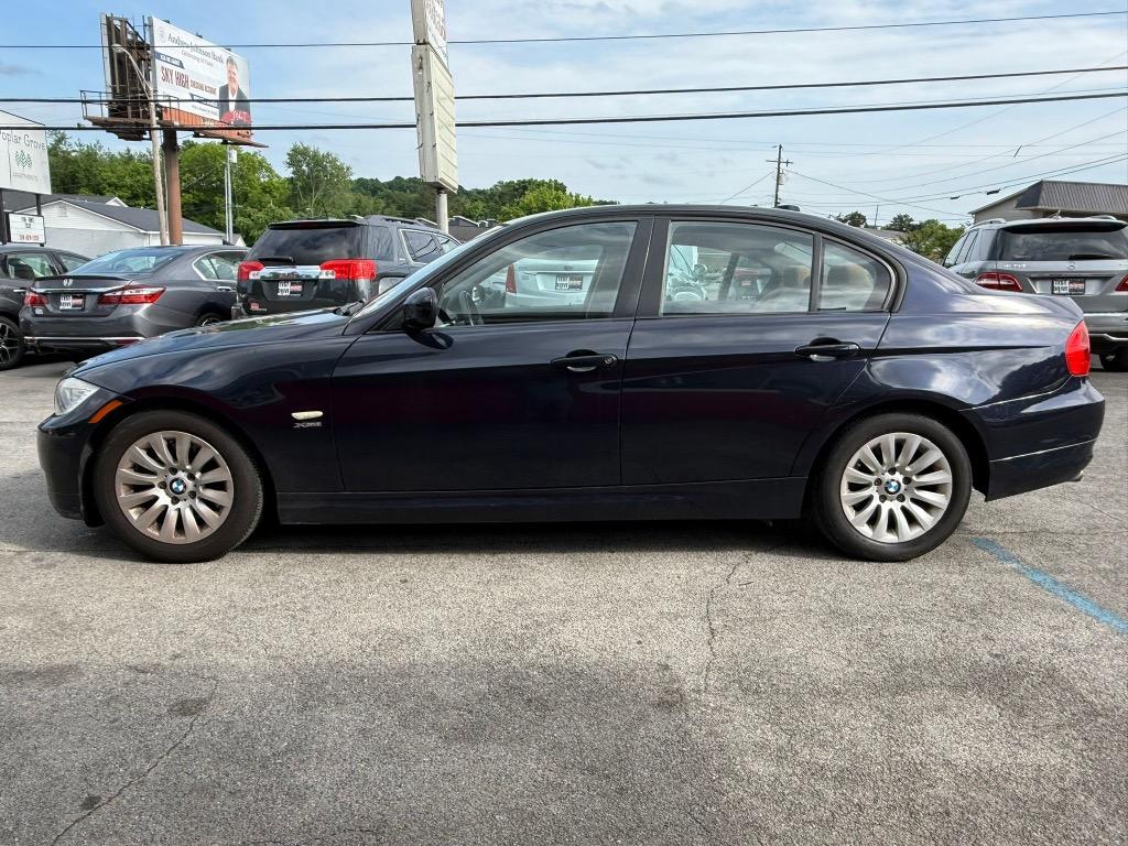 2009 BMW 3-Series 328xi photo