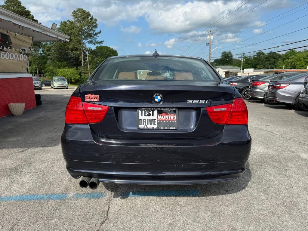 2009 BMW 3-Series 328xi photo