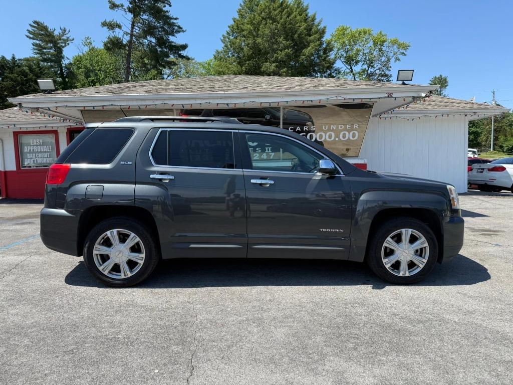 2017 GMC Terrain SLE2 photo