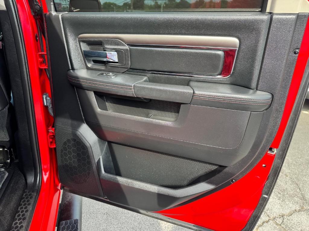 2023 Ram 3500 photo 37