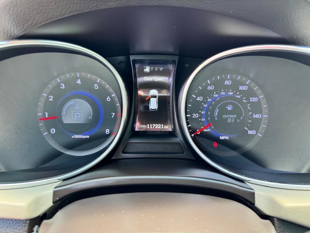 2013 Hyundai Santa Fe - $10,995
