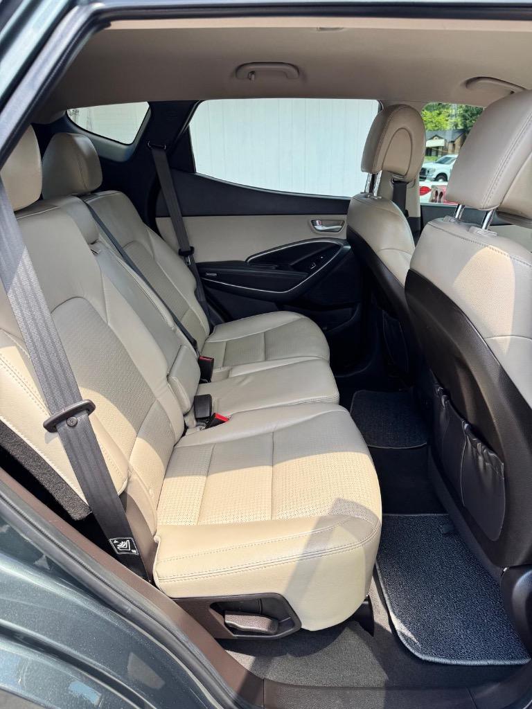 2013 Hyundai Santa Fe - $10,995