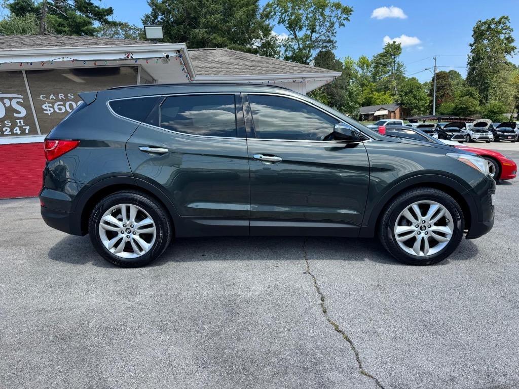 2013 Hyundai Santa Fe - $10,995