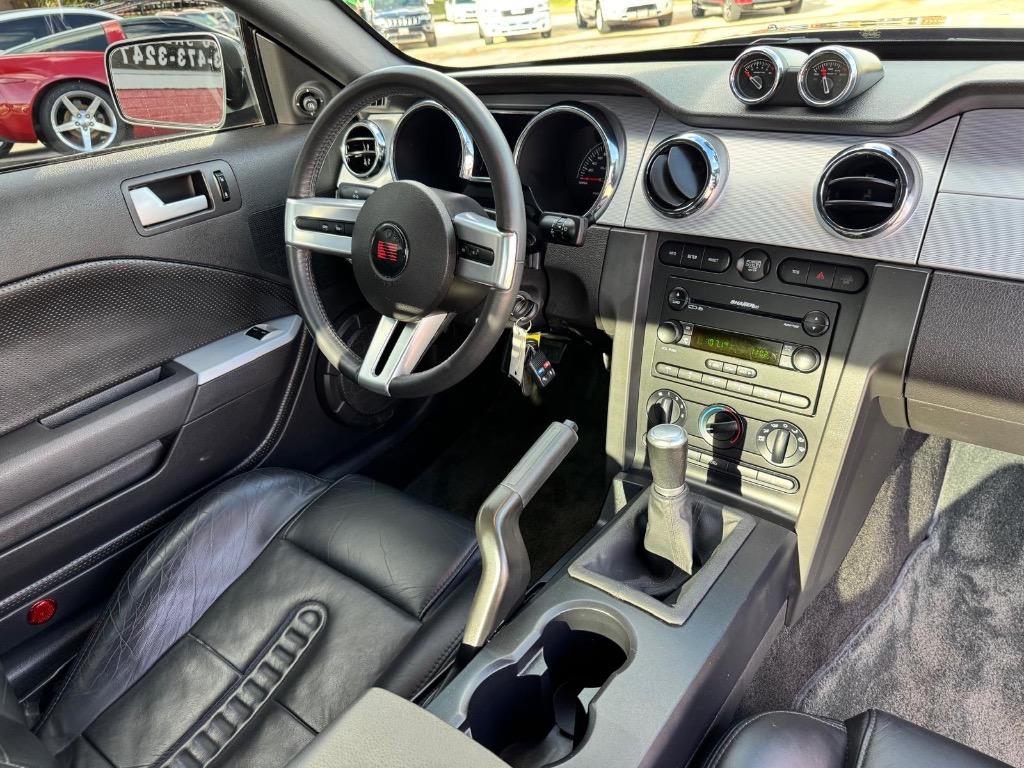 2006 Ford Mustang - $40,995