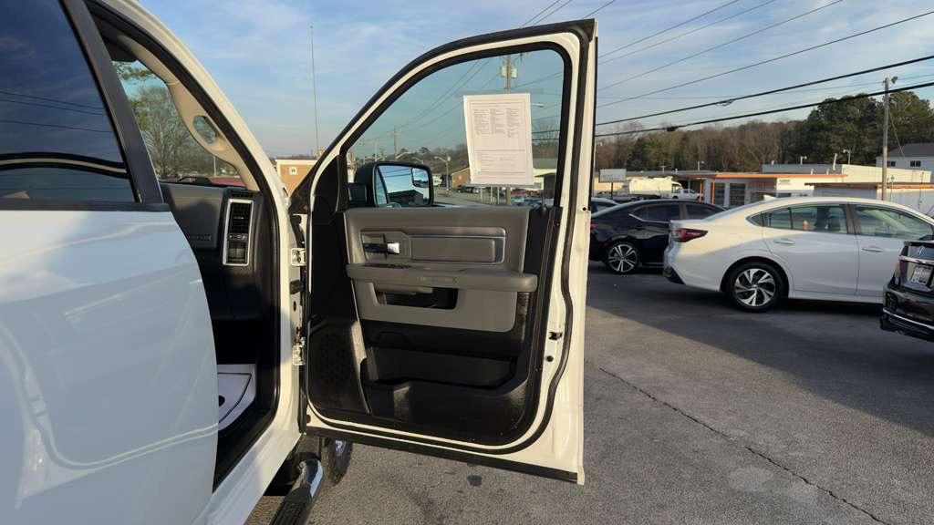 2017 Ram 1500 - $17,995