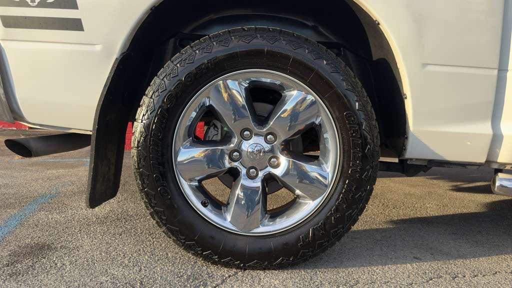 2017 Ram 1500 - $17,995
