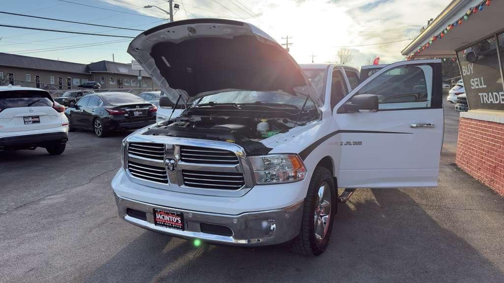 2017 Ram 1500 - $17,995
