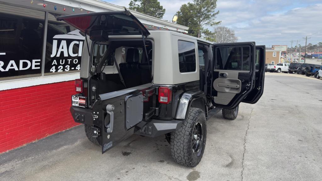 2007 Jeep Wrangler - $13,995