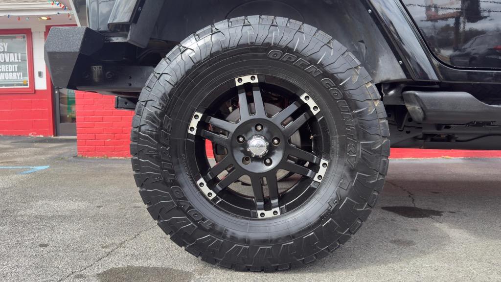 2007 Jeep Wrangler - $13,995