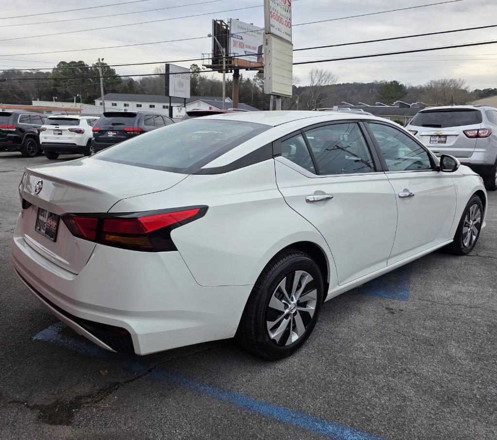 2021 Nissan Altima - $12,995