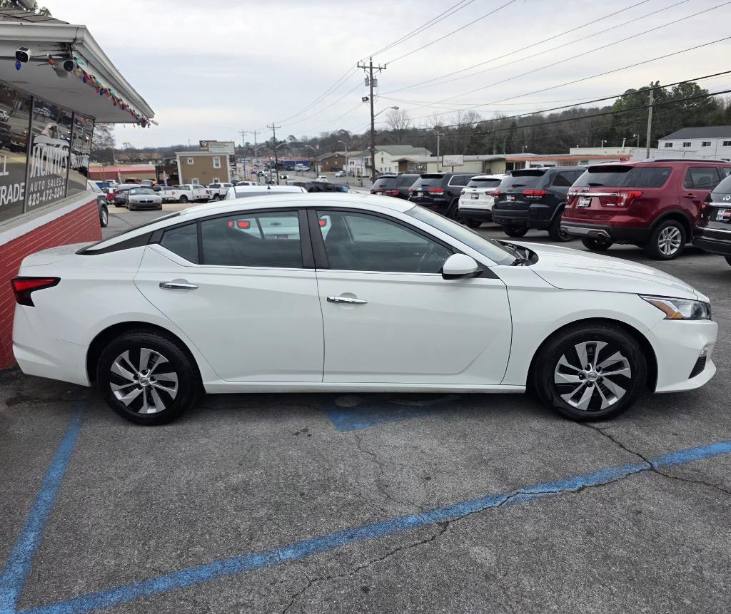 2021 Nissan Altima - $12,995