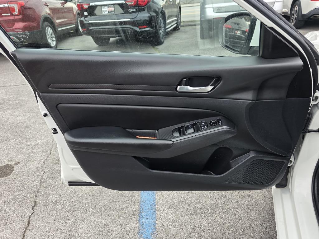 2021 Nissan Altima - $12,995