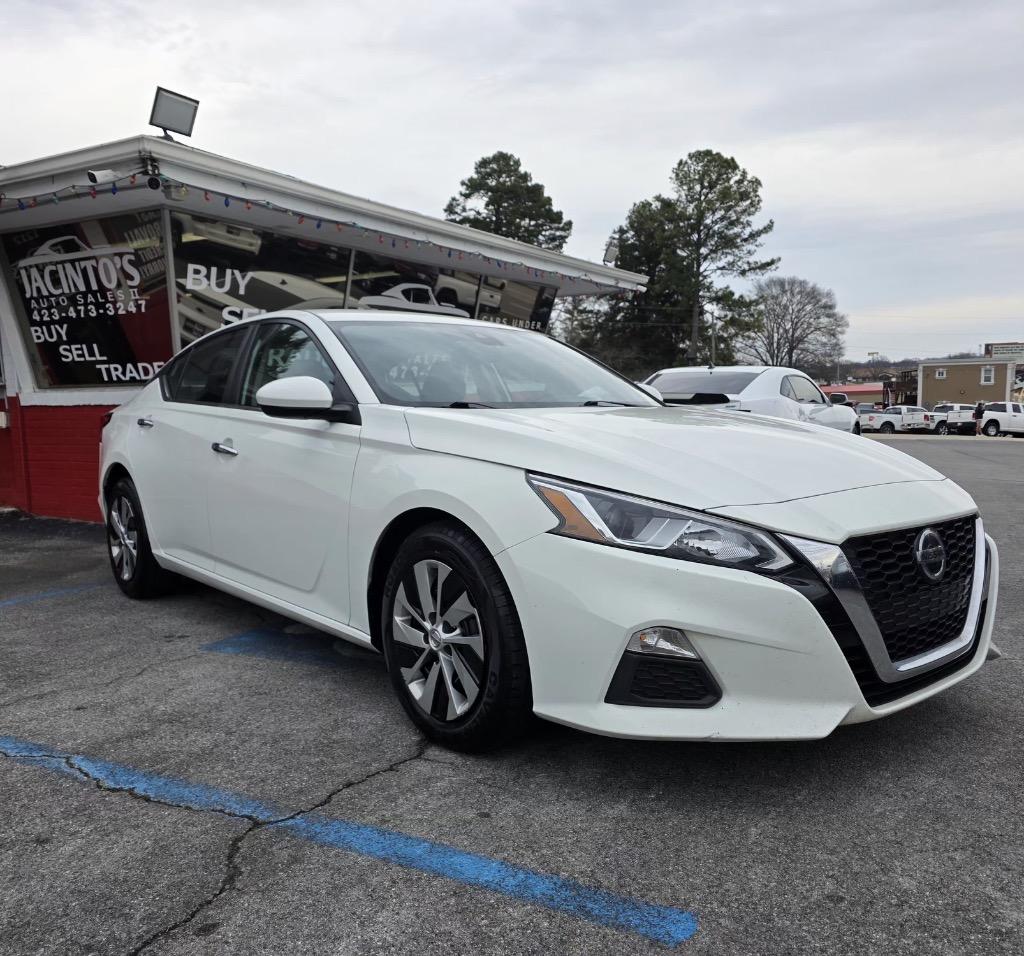 2021 Nissan Altima - $12,995