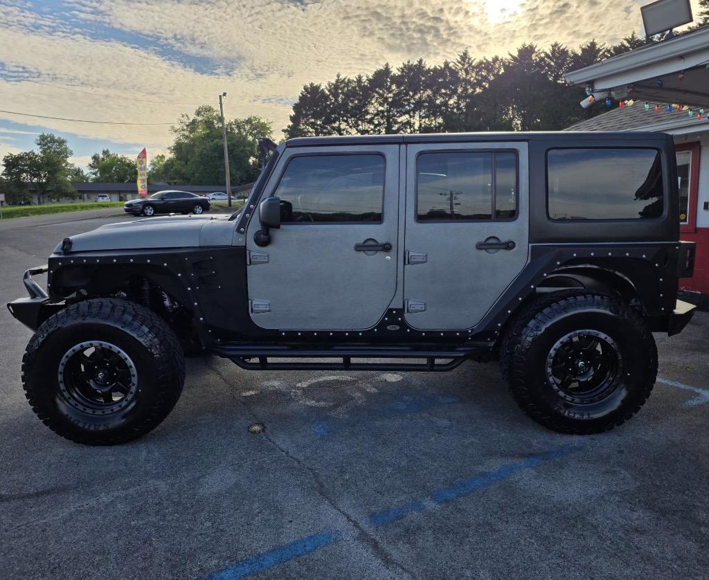 2015 Jeep Wrangler - $17,995