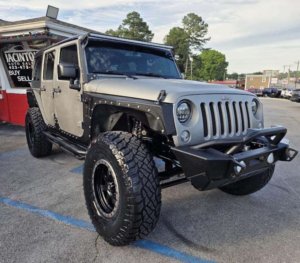 2015 Jeep Wrangler - $17,995