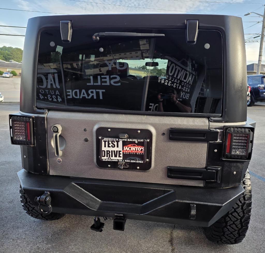 2015 Jeep Wrangler - $17,995