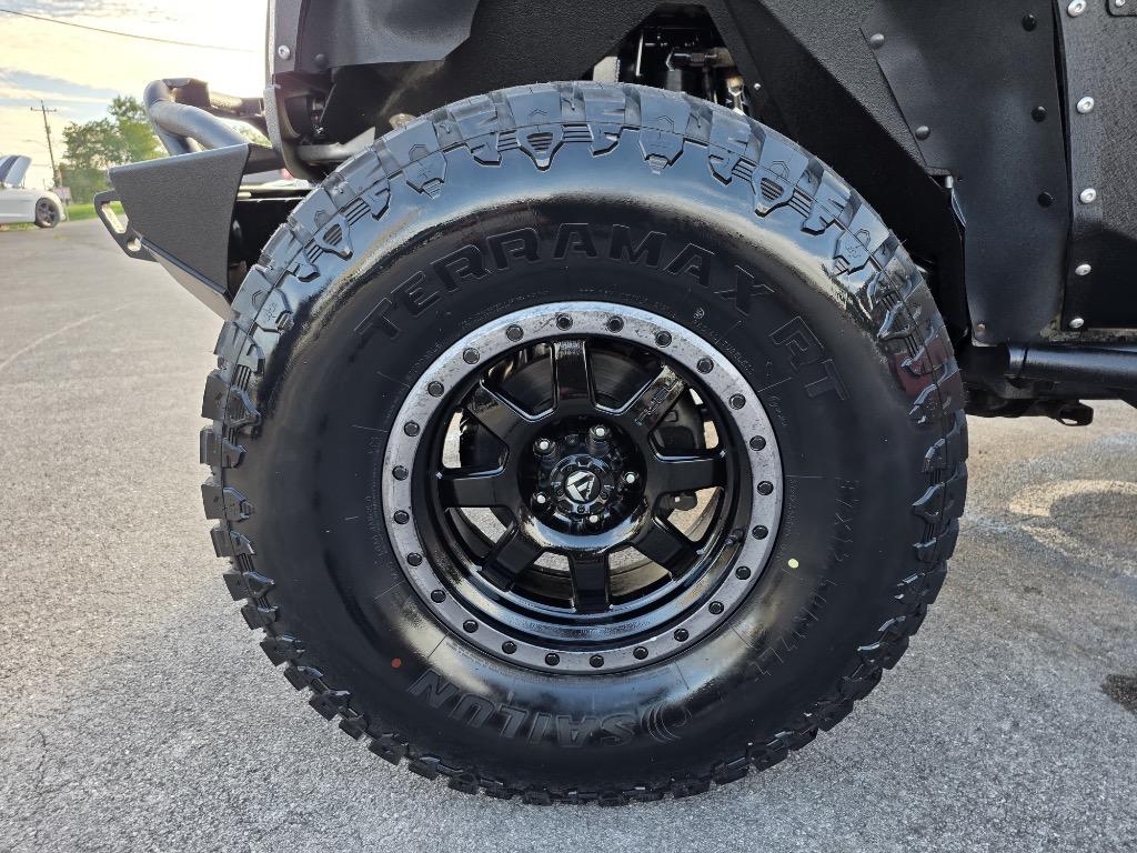 2015 Jeep Wrangler - $17,995