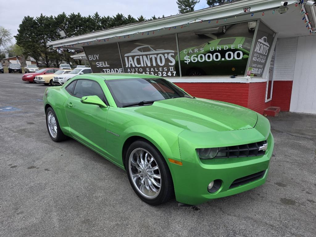 Green 2011 Chevrolet Camaro 1LT Coupe RWD Coupe Rear-Wheel Drive Automatic