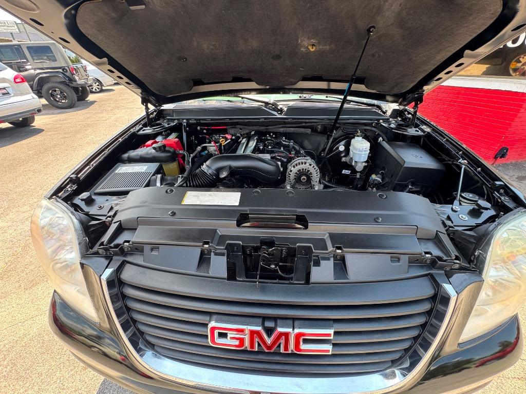 2007 GMC Yukon - $7,995