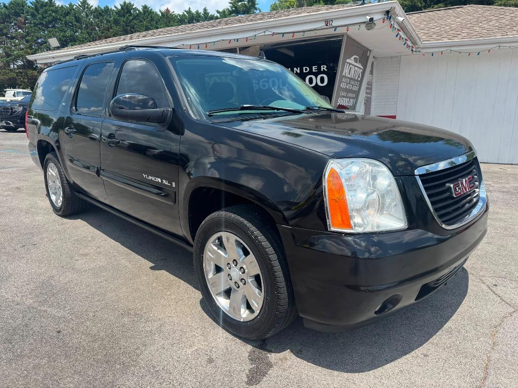 2007 GMC Yukon - $7,995