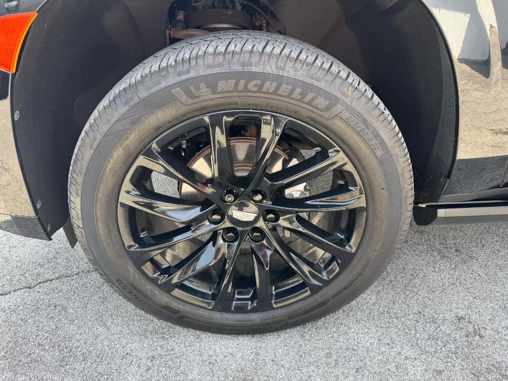 2022 Cadillac Escalade - $55,995