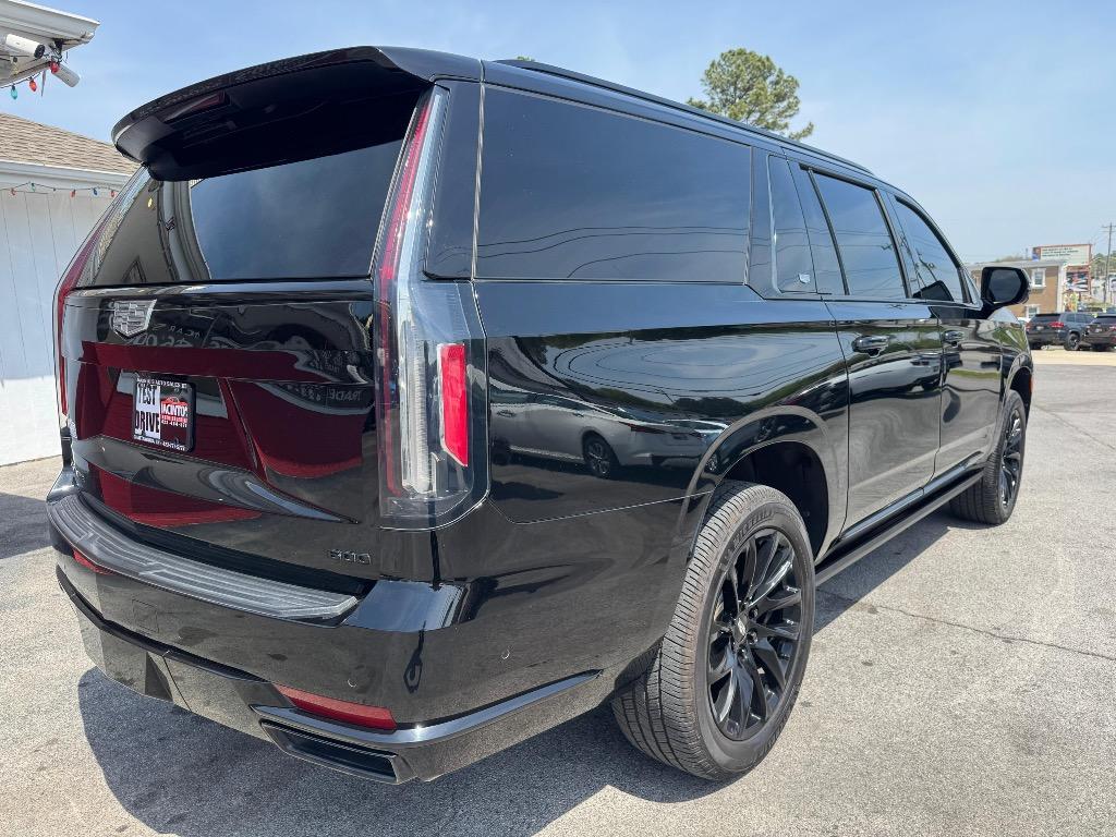 2022 Cadillac Escalade - $55,995