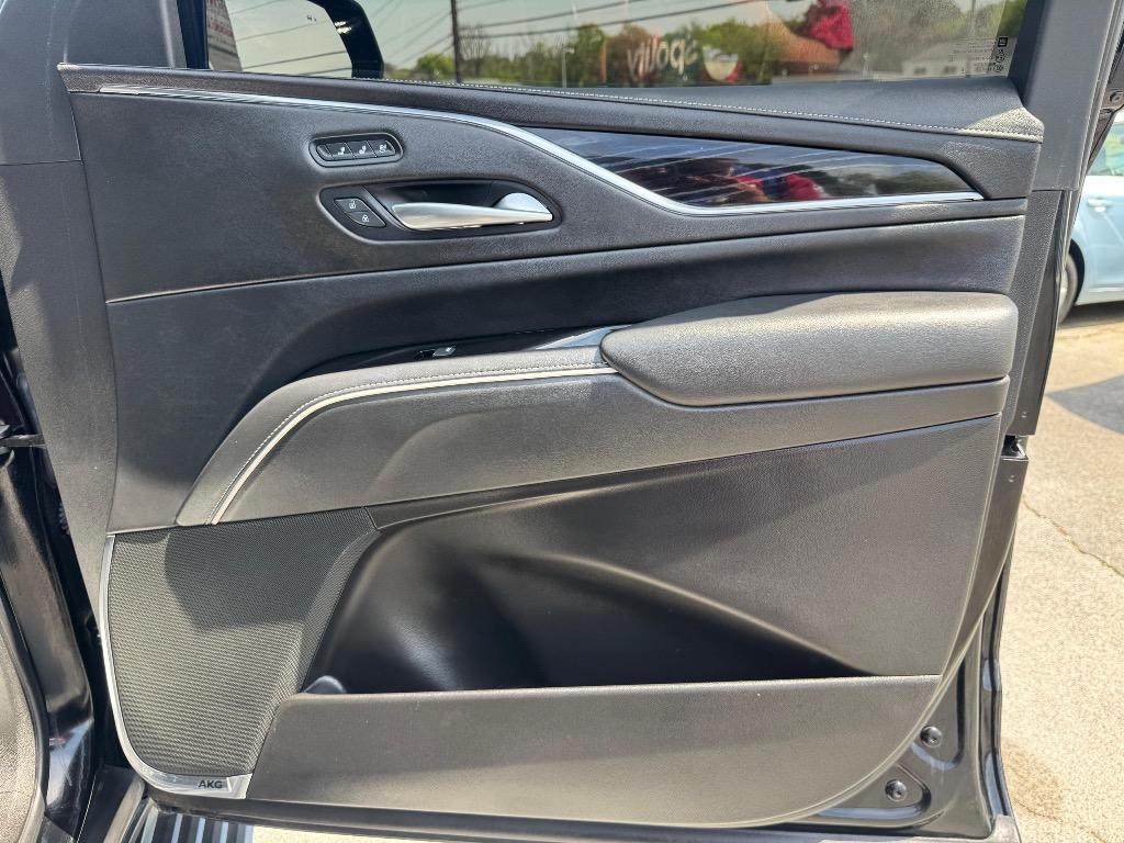 2022 Cadillac Escalade - $55,995