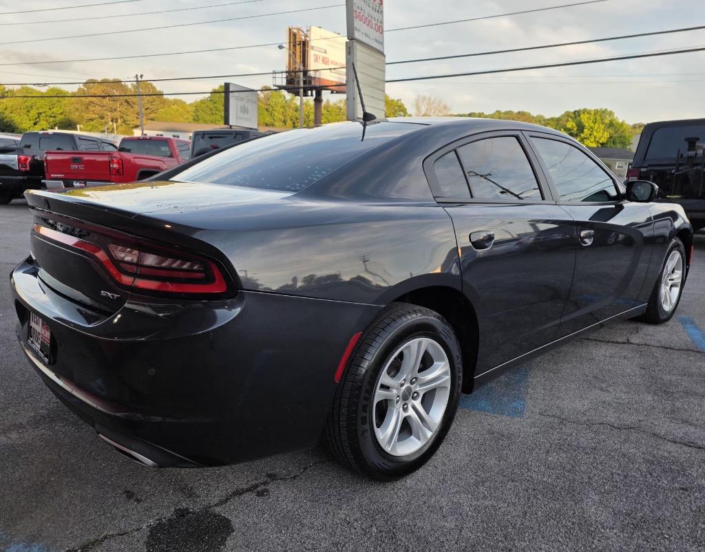 2018 Dodge Charger - $12,995